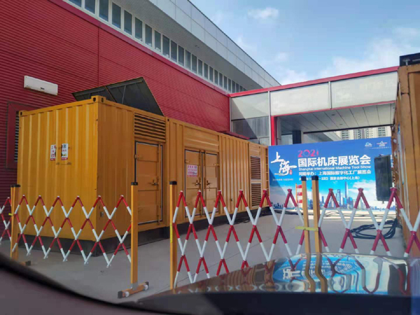 板芙镇发电车出租-发电机无电压或电压太低怎么办？